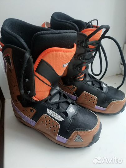Сноубордические ботинки 36 размер