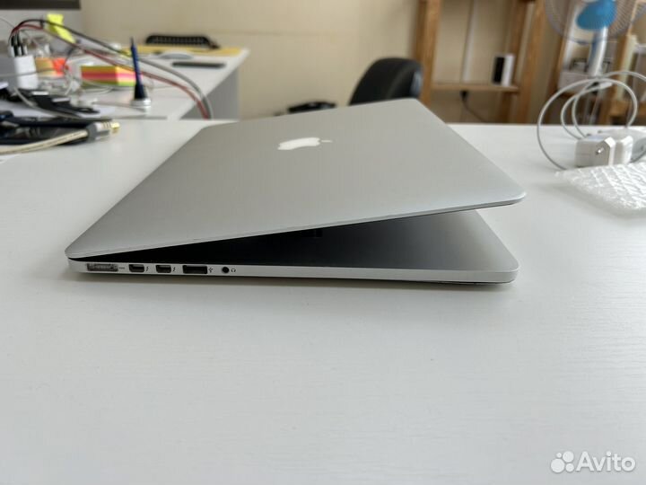 MacBook Pro 15 2015 i7/16/512/R9