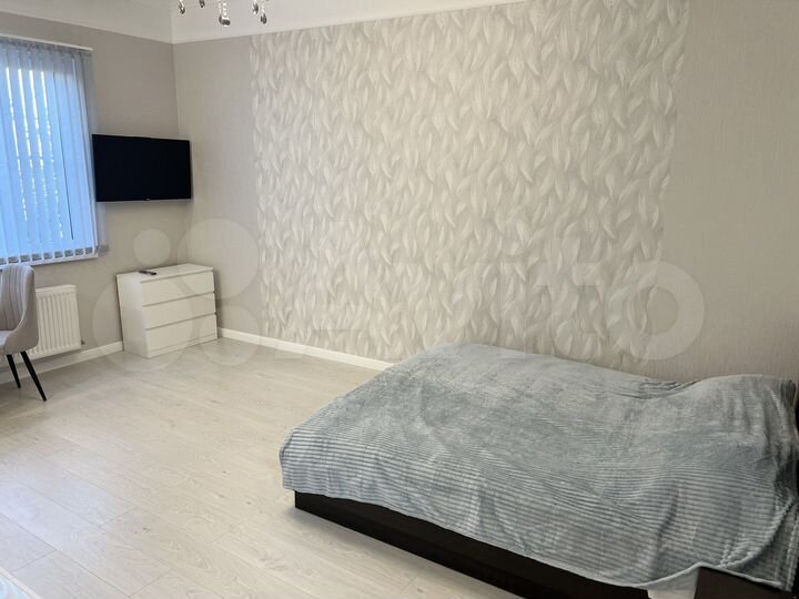 Комната 30 м² в 1-к., 2/2 эт.