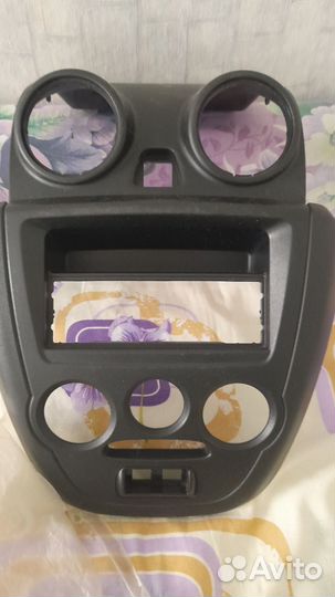 Передняя консоль гранта