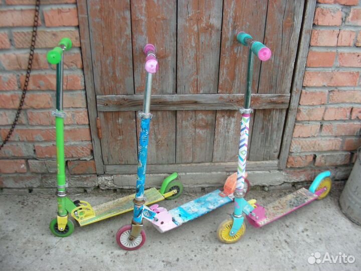 Три детских самоката