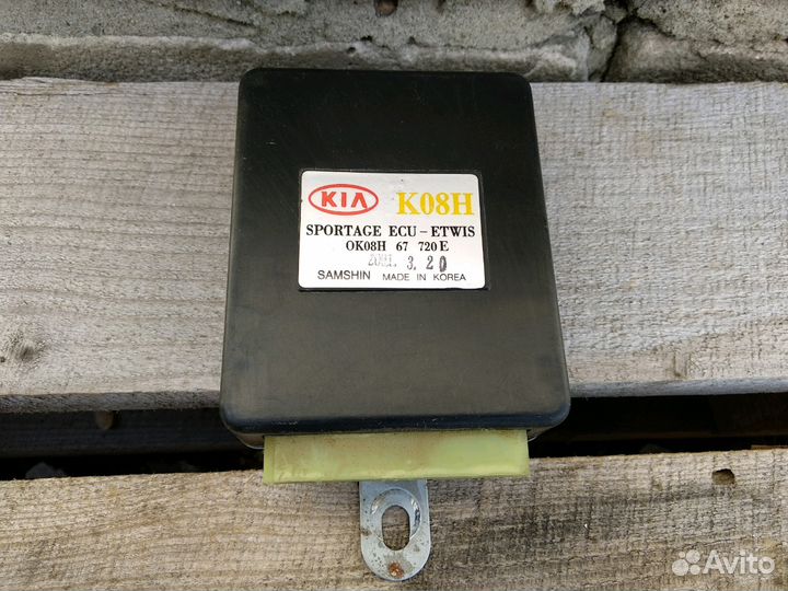 Блок управления центральным замком KIA Sportage 1