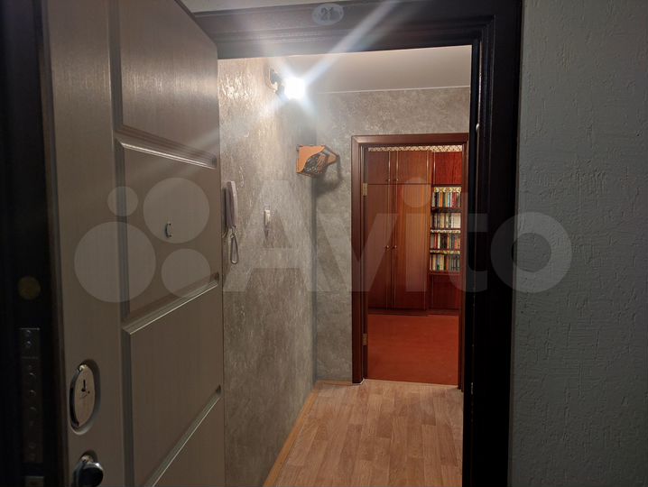 2-к. квартира, 43,7 м², 2/5 эт.