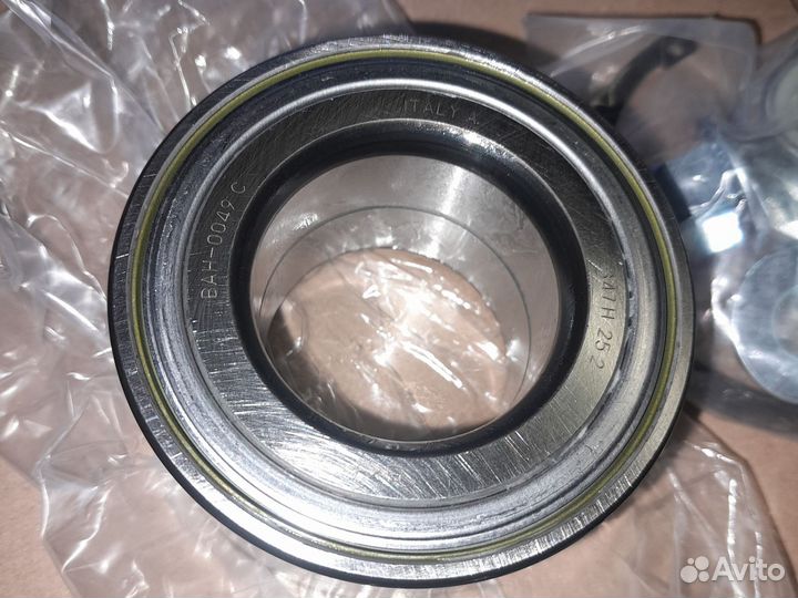 Подшипник ступицы в комплекте Audi/VW/Seat vkba345