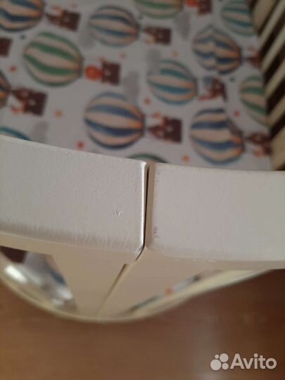 Детская кроватка с универсальным маятником