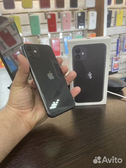 iPhone 11, 128 ГБ