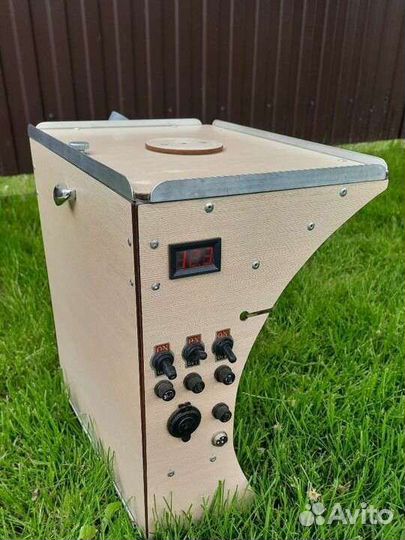 Столик для эхолота