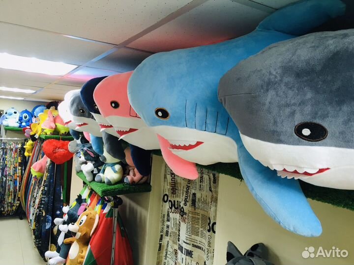 Мягкая игрушка Медведи Пикачу Стич Авокадо Акулы