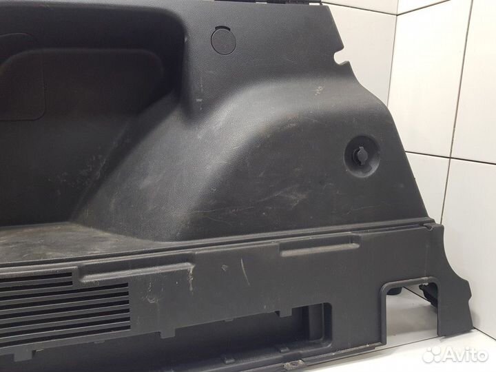 Обшивка багажника левая (Zotye T600)