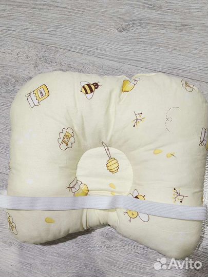 Комплект из Подушка, пеленки и прокладки