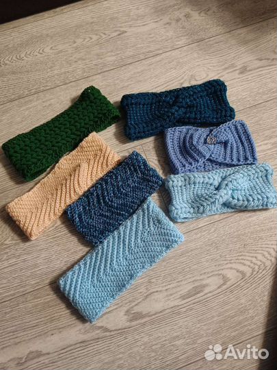 Повязка на голову вязаная