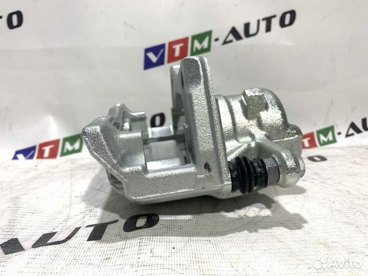 Mando Суппорт Hyundai Solaris,I20 KIA Rio 3 (UB)