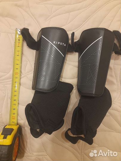 Щитки футбольные детские kipsta б/у