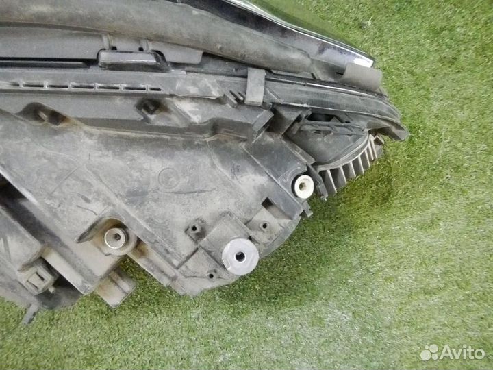 Фара правая Mercedes-Benz GL/GLS-Class