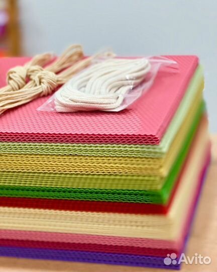 Цветная вощина из пчелиного воска люкс