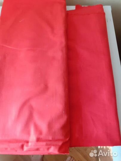 Ткань х/б красного цвета 2 отреза размер 5м* 0,9 м