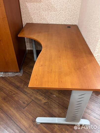Письменный стол парта