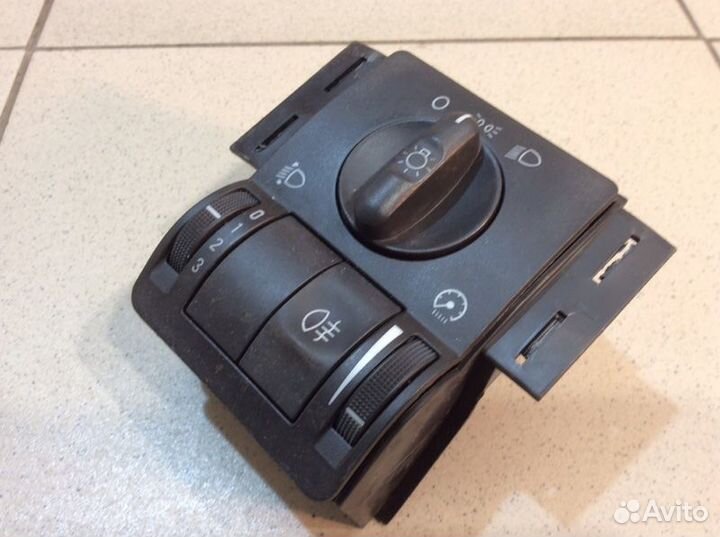 Переключатель света фар Opel Corsa C 2000-2006