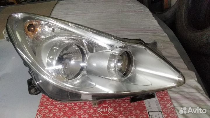 Фара правая оpel корса d 2008
