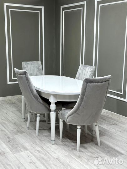 Стол \ стол в наличии