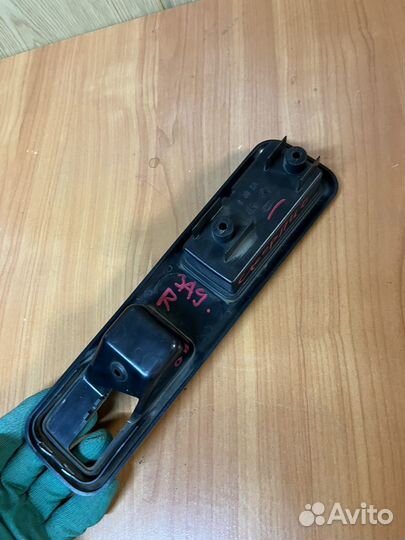 Пепельница правой двери Ford Scorpio 1 седан