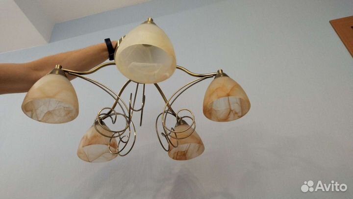 Люстра потолочная
