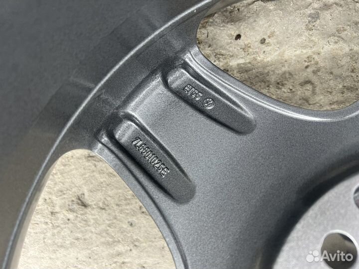 Диски VW T5 R17 5/120 Original