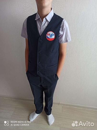 Школьная жилетка для мальчика 164