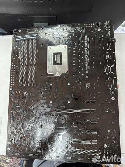 Нерабочая 1155 asus sabertooth P67