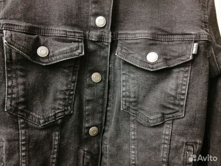 Джинсовая куртка