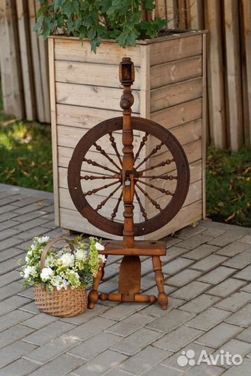 Прялка деревянная старинная