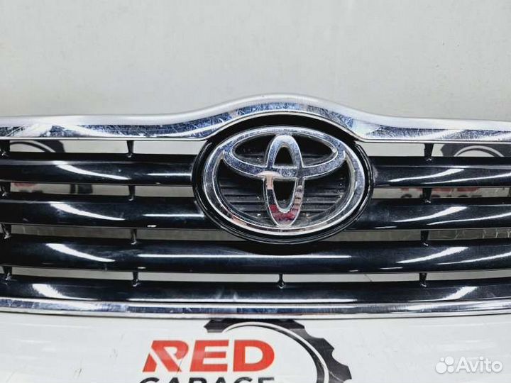 Решетка радиатора Toyota Avensis AZT250 1azfse