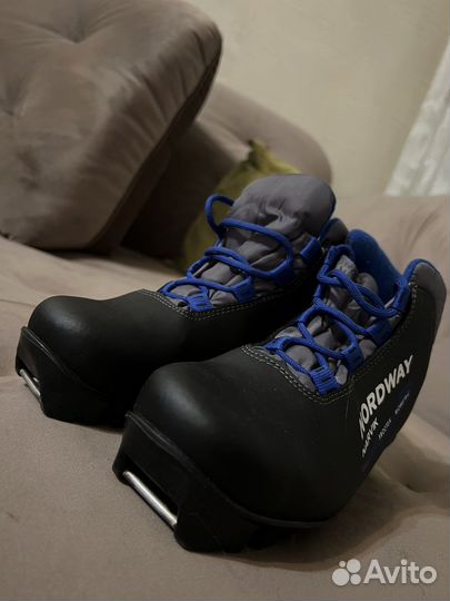 Лыжные ботинки детские