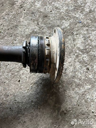 Вал среднего моста Mercedes-Benz Actros 2
