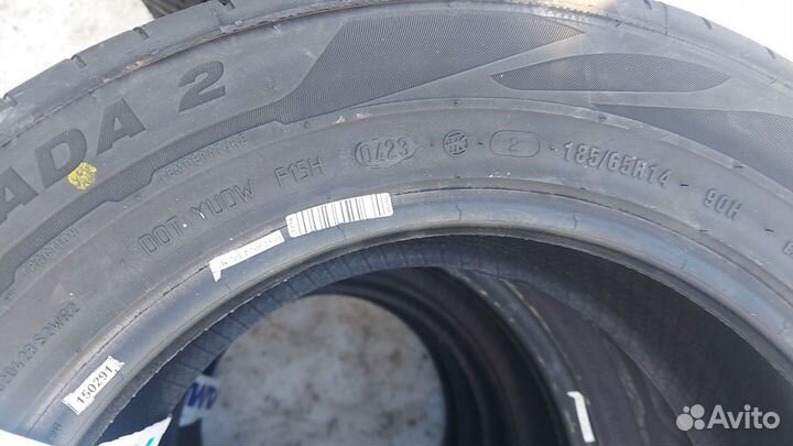Viatti Strada 2 (V-134) 185/65 R14 90H