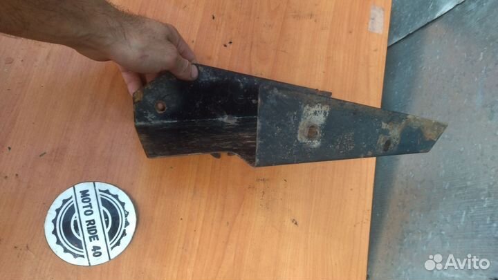 Подкрылок мотоцикл сова