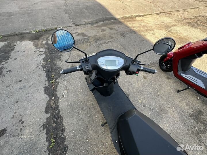 Электроскутер GreenCamel Trofi, 60V 1500W R10