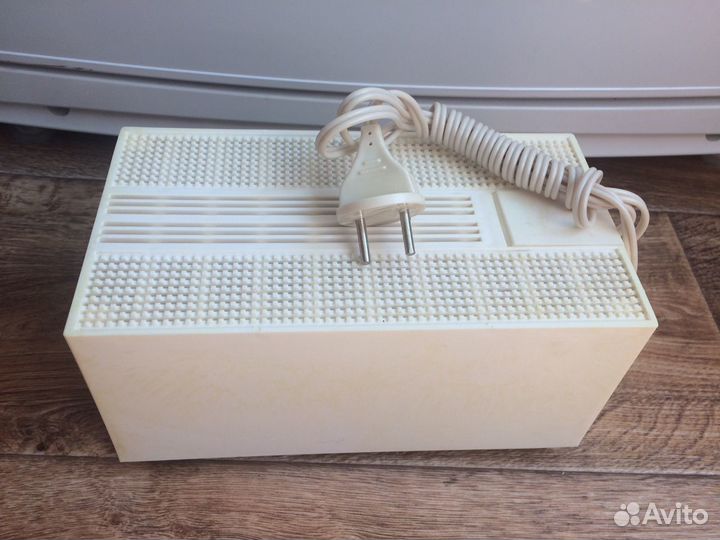 Стабилизатор напряжения