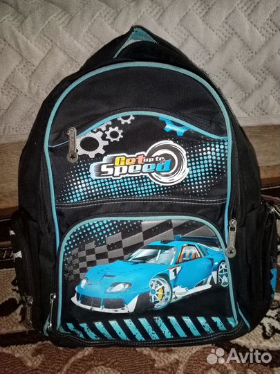 Школьный рюкзак