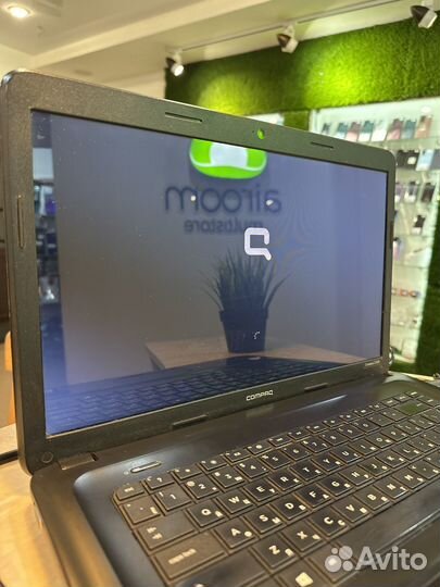 Compaq CQ58 4-300gb intel pentium CPU B960