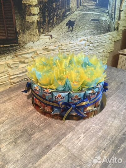 Торт из чупа-чупсов