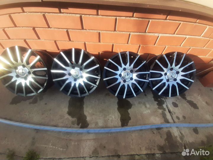 Литые диски р15