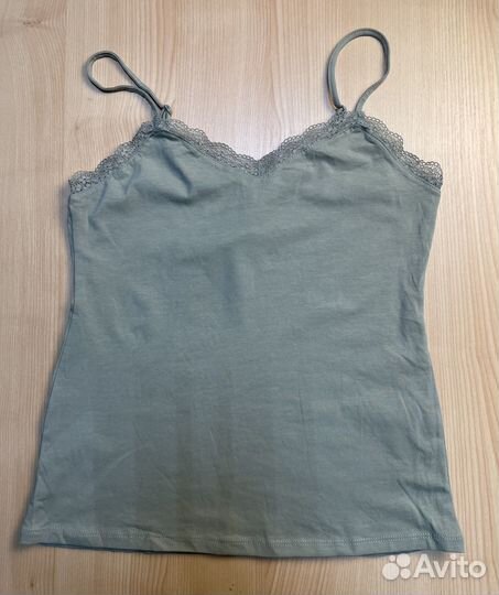 H&M Майка на бретелях с кружевами серо-зеленая S