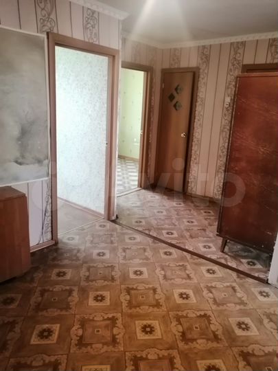 2-к. квартира, 74 м², 2/5 эт.