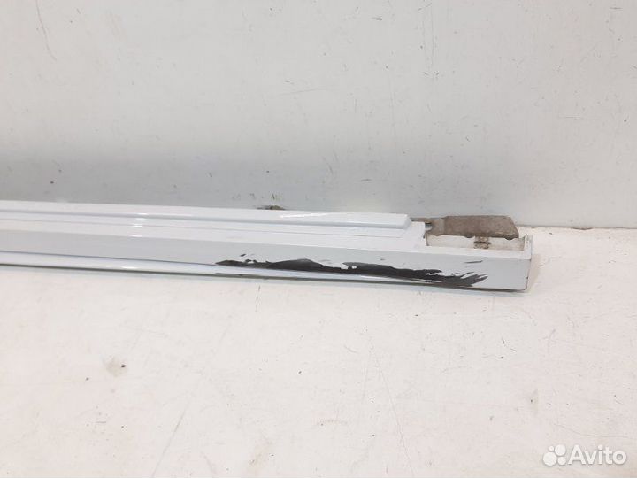 Накладка порога правая Mercedes-Benz Cla W118