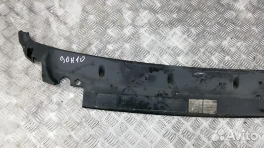 Накладка декоративная (жабо, дождевик) opel movano