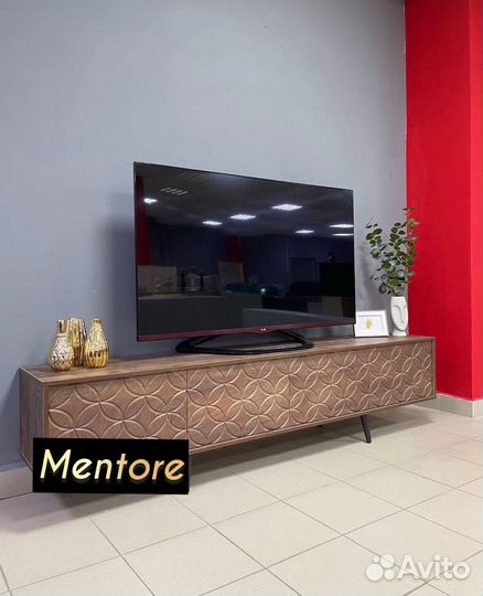 Тумба под тв Bravo на опорах