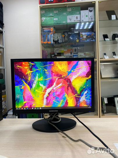 ЖК Монитор Samsung SyncMaster 19