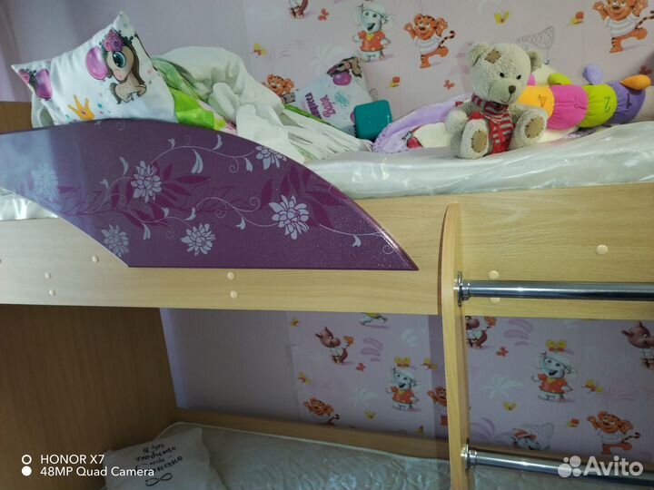 Двухъярусная кровать для детей