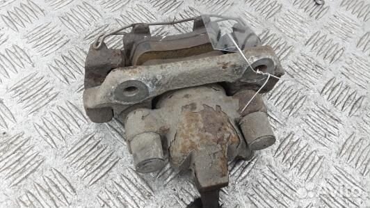 Суппорт тормозной задний левый volvo V70 2 (LDN08L